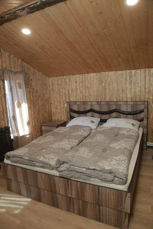 Akhalkalaki Fish Hotel מראה חיצוני תמונה