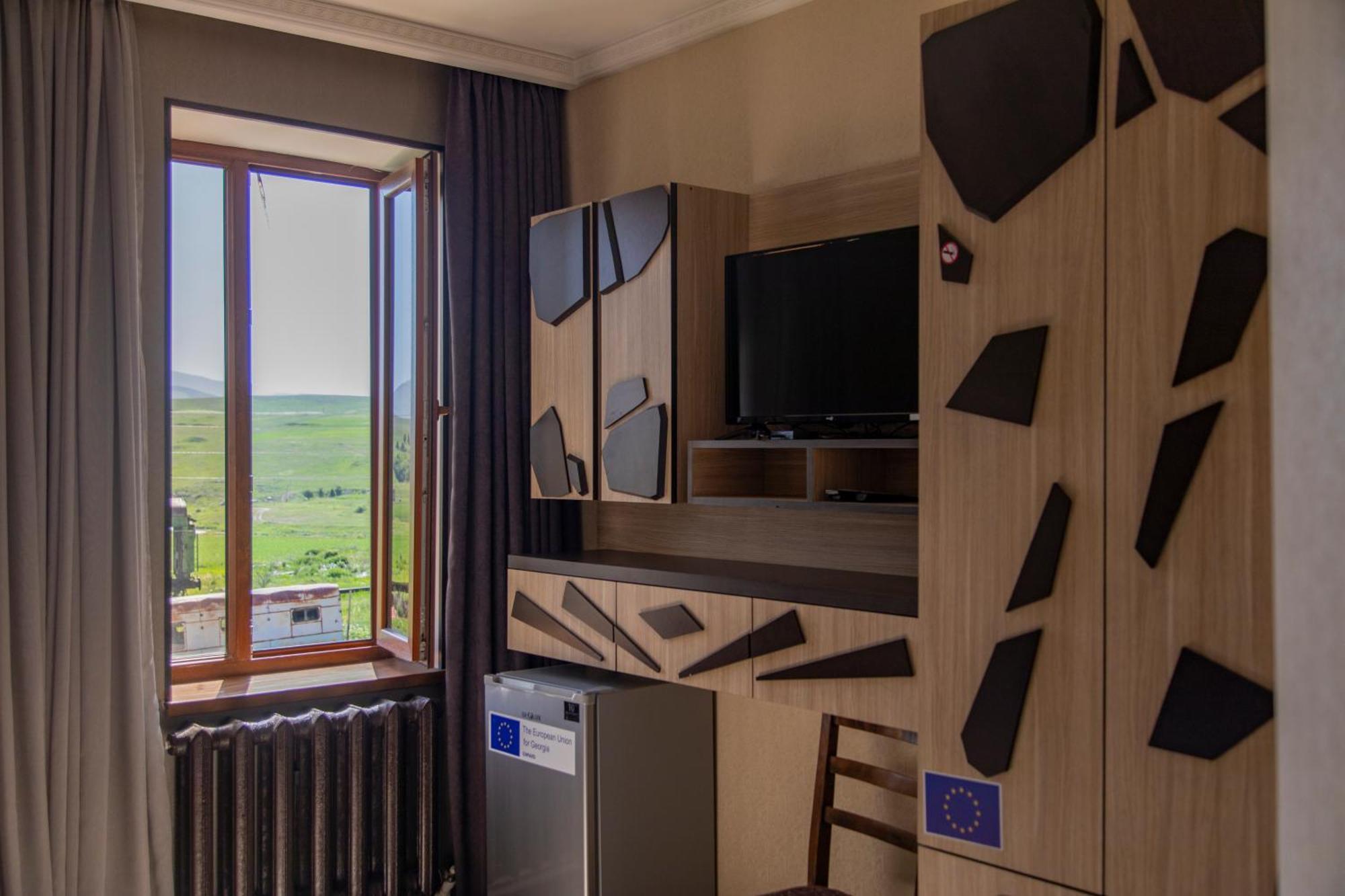 Akhalkalaki Fish Hotel מראה חיצוני תמונה