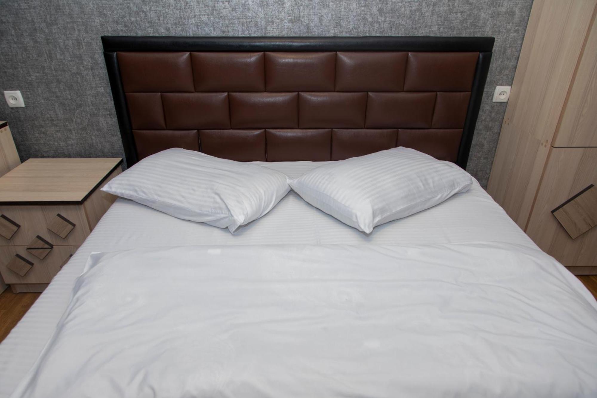 Akhalkalaki Fish Hotel מראה חיצוני תמונה