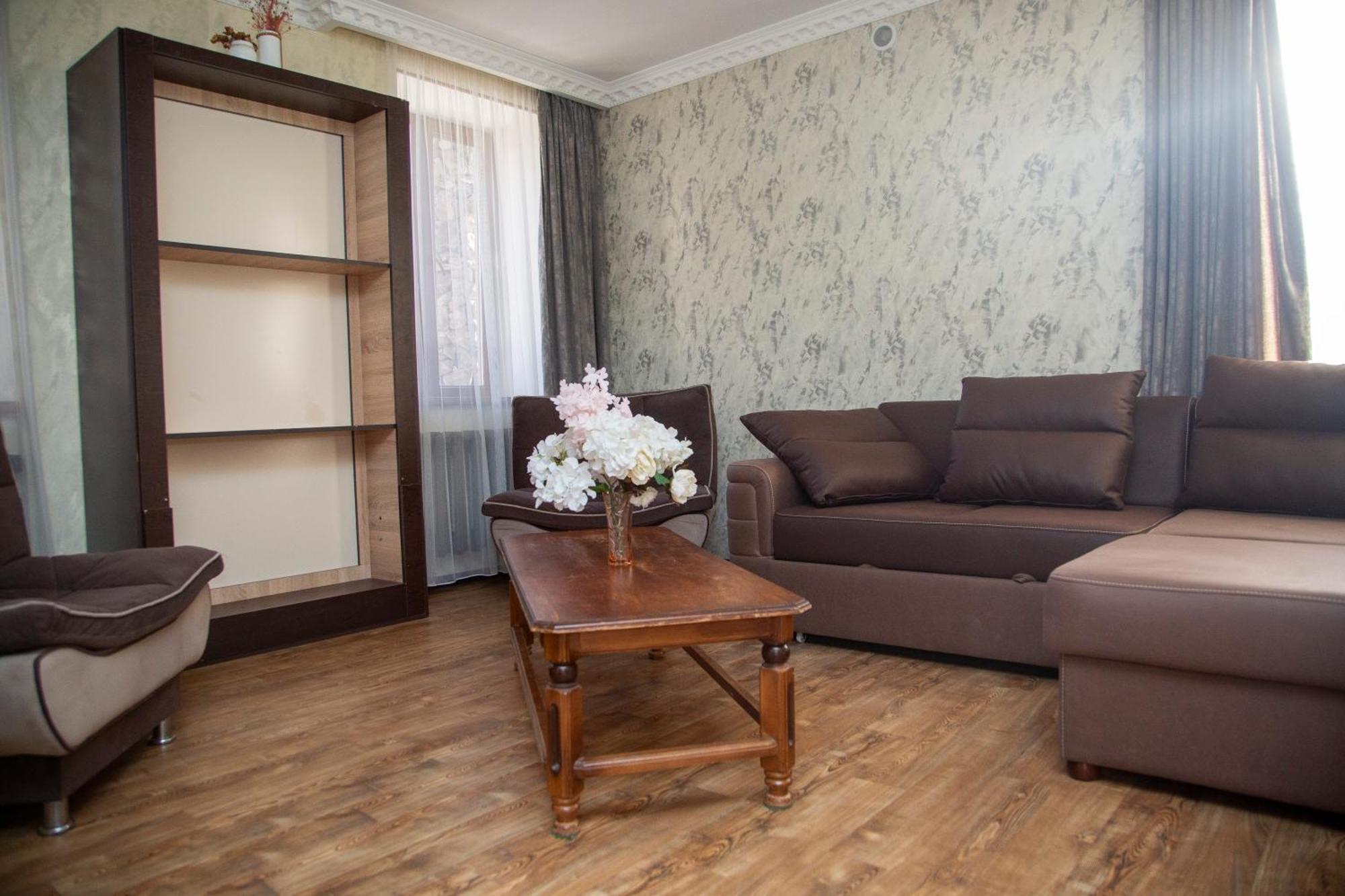 Akhalkalaki Fish Hotel מראה חיצוני תמונה