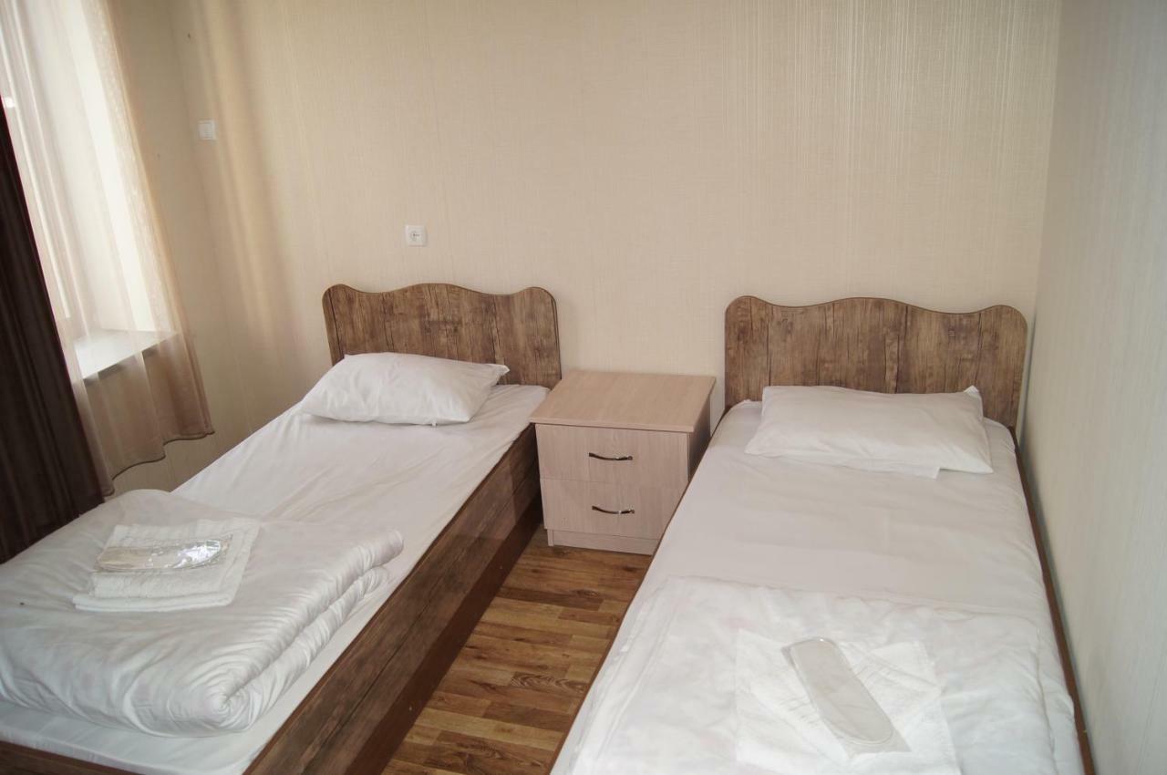 Akhalkalaki Fish Hotel מראה חיצוני תמונה